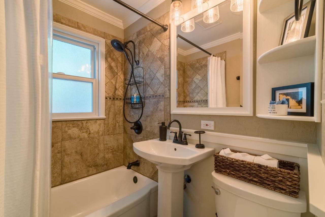 Italian Style In Old Town With Private Hot Tub Villa Fort Collins Eksteriør bilde